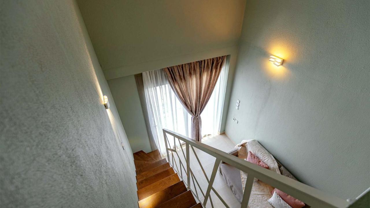 Estelle Family Luxury Apartments & Suites Yerakini Eksteriør billede